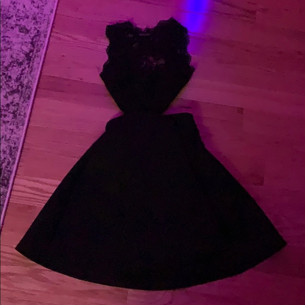 black dress